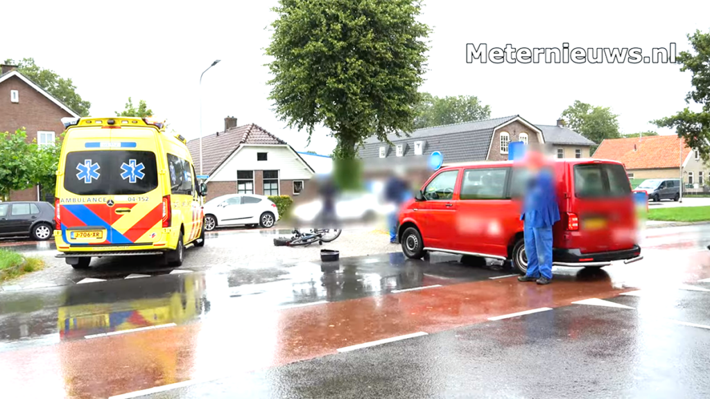 Aanrijding tussen e-biker en automobilist