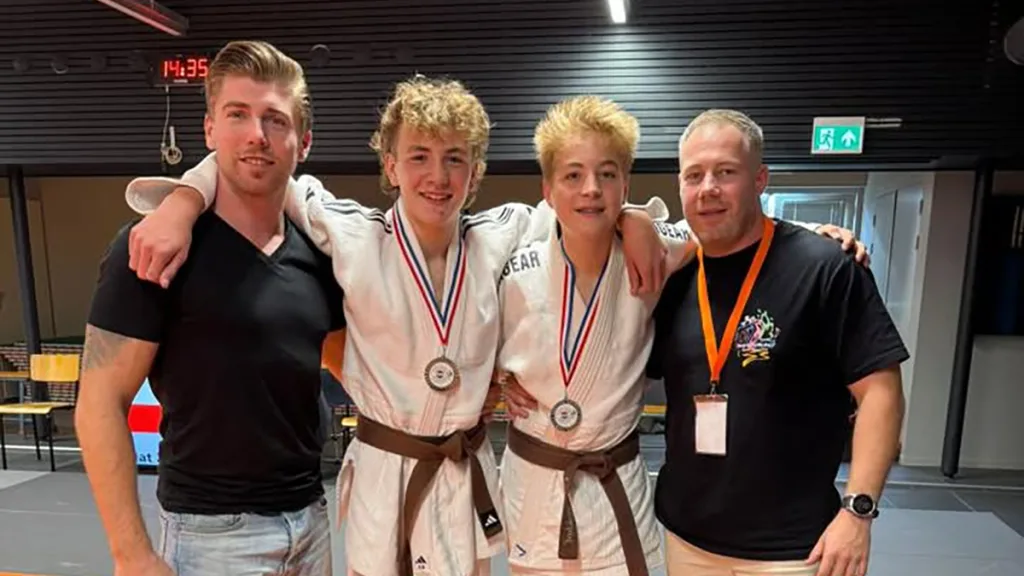 Groot succes voor Judo Dedemsvaart op Districtskampioenschap Groot succes voor Judo Dedemsvaart op Districtskampioenschap