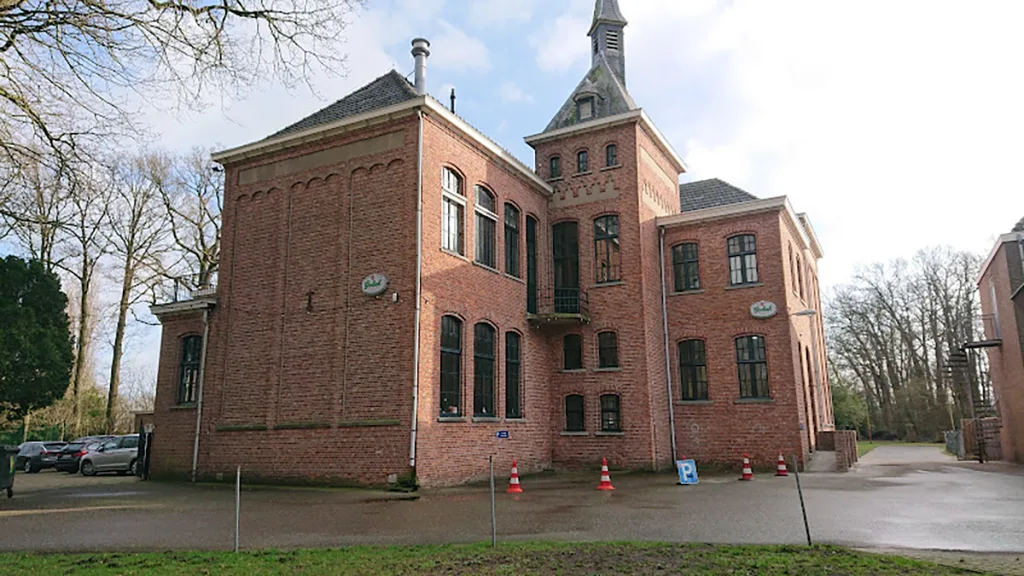 Hardenberg zoekt 168 plekken na opening 3 opvanglocaties Hardenberg zoekt 168 plekken na opening 3 opvanglocaties