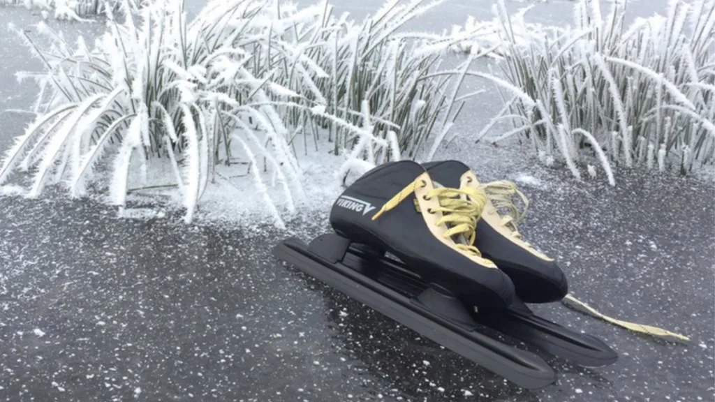 Schaatskoorts: IJsbaan Oud-Avereest opent om 13:30 uur
